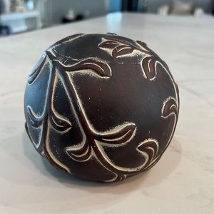 Small decorative ball
